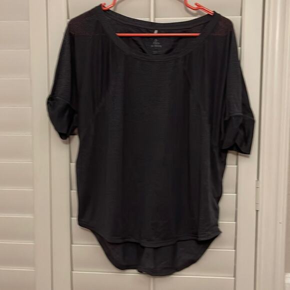 Prana Lightweight Ruched Sleeve Top - Picture 2 of 7